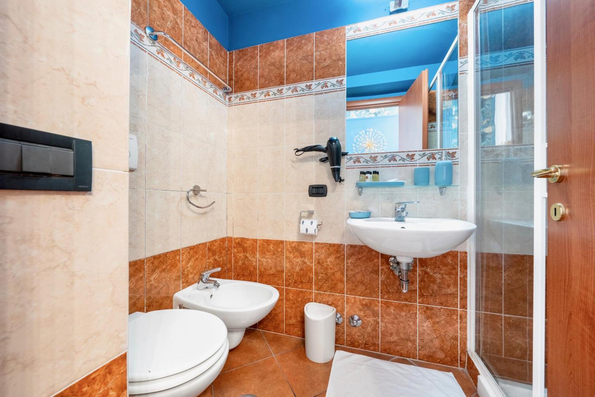 Colosseo Relais Рим Экстерьер фото